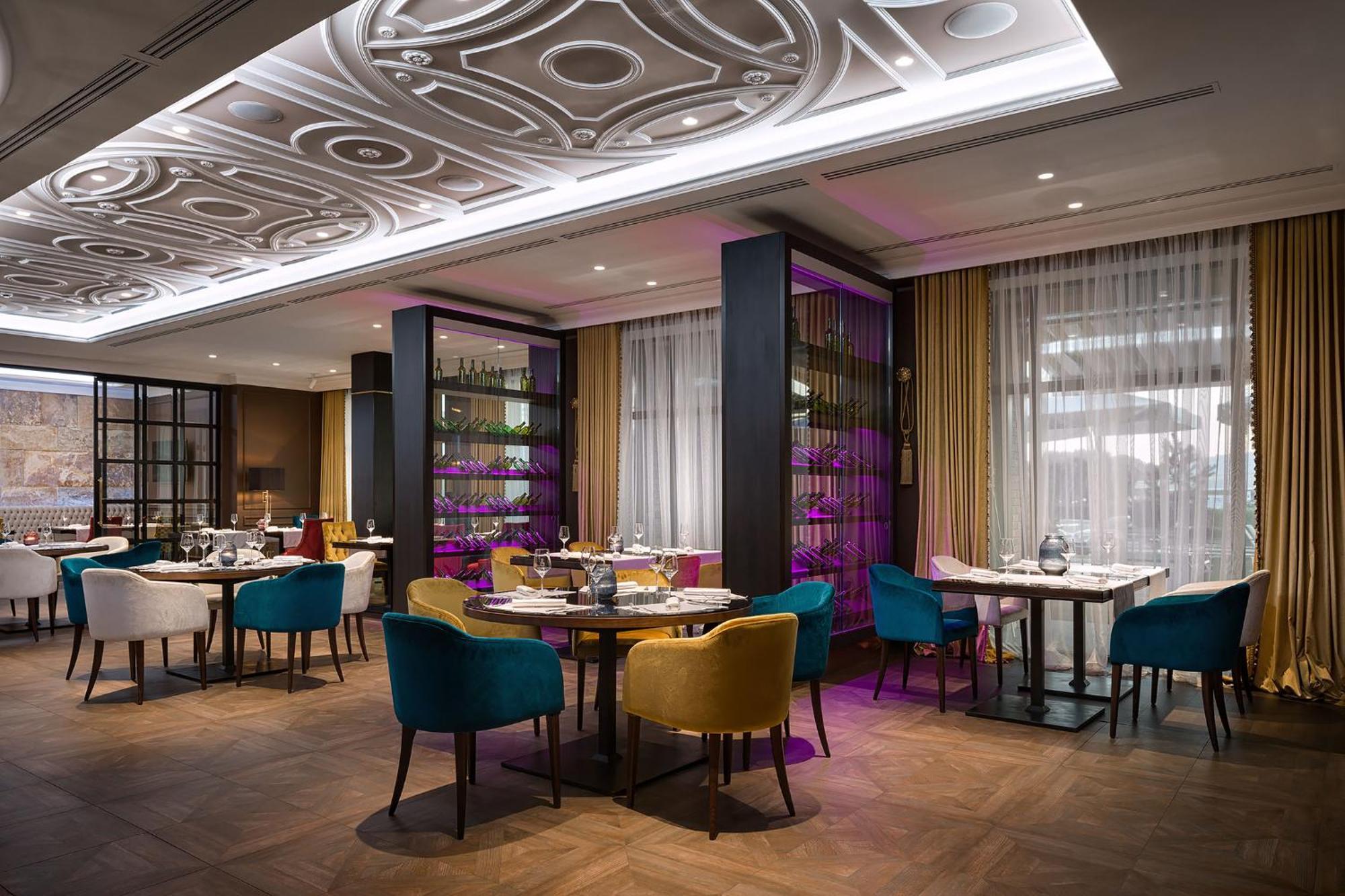 Equides Club Hotel Lesniki Eksteriør billede